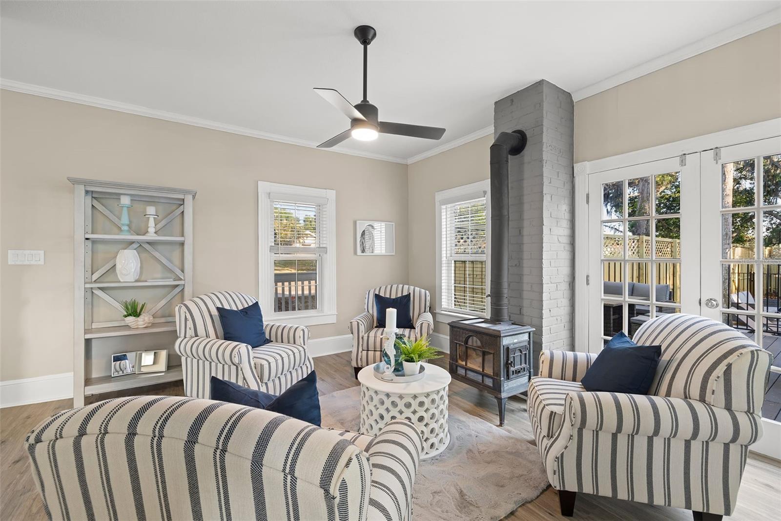 Image 8 of 34 For 551 Omaha Street