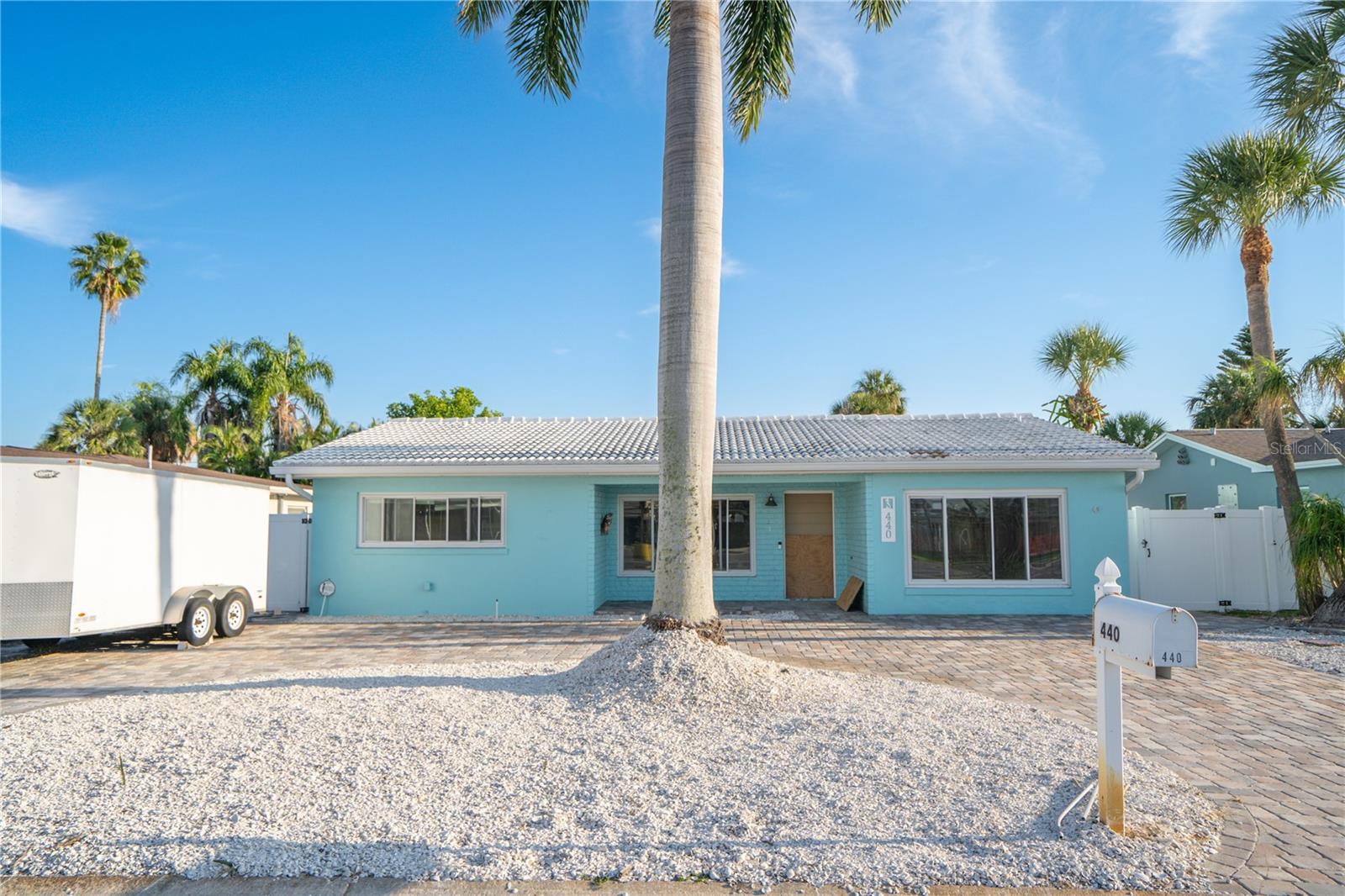 Image 19 of 42 For 440 82nd Avenue