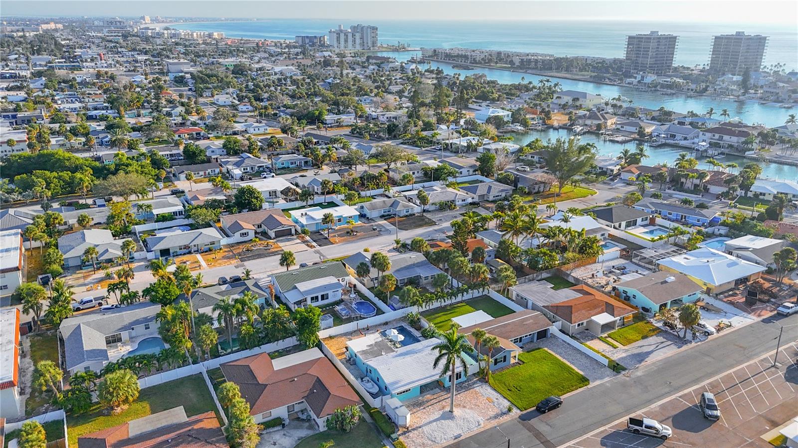 Image 22 of 42 For 440 82nd Avenue