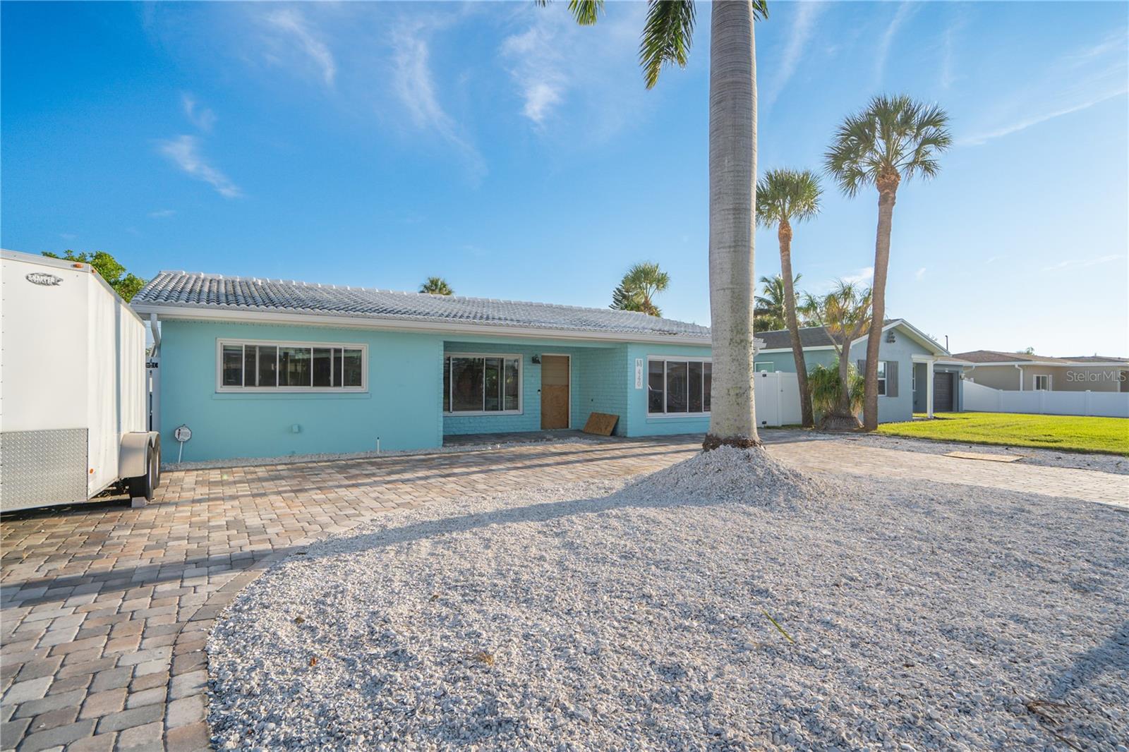 Image 26 of 42 For 440 82nd Avenue