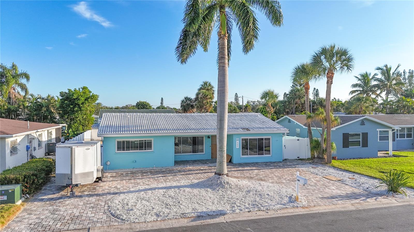 Image 30 of 42 For 440 82nd Avenue