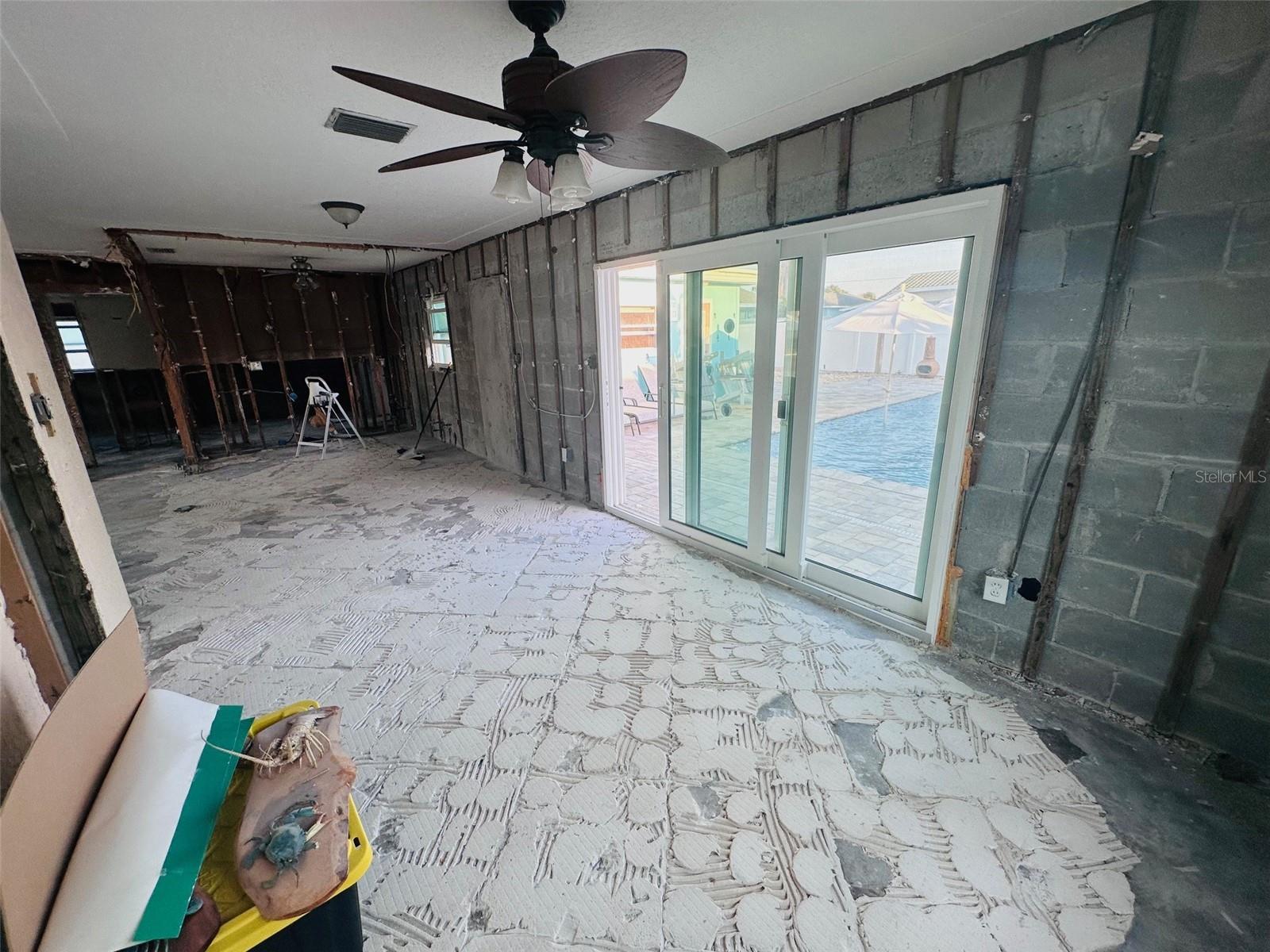 Listing photo id 64 for 440 82nd Avenue