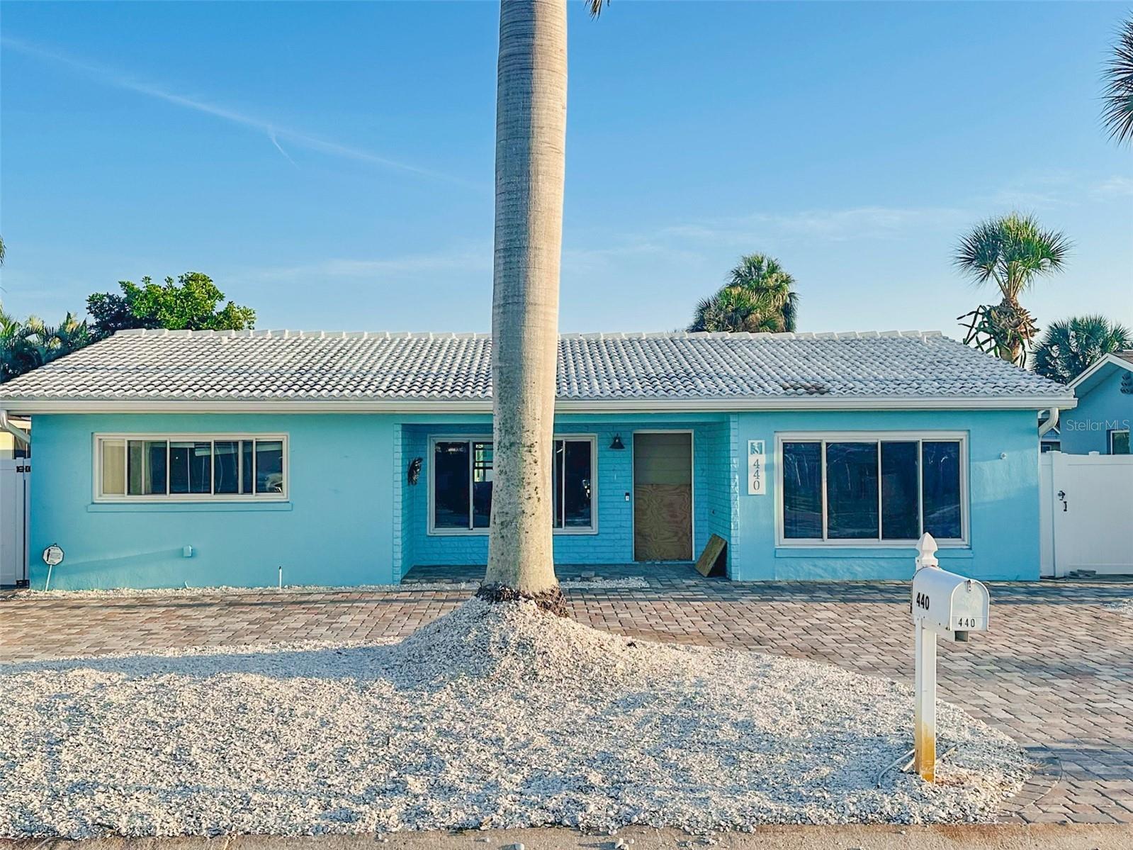 Image 8 of 42 For 440 82nd Avenue