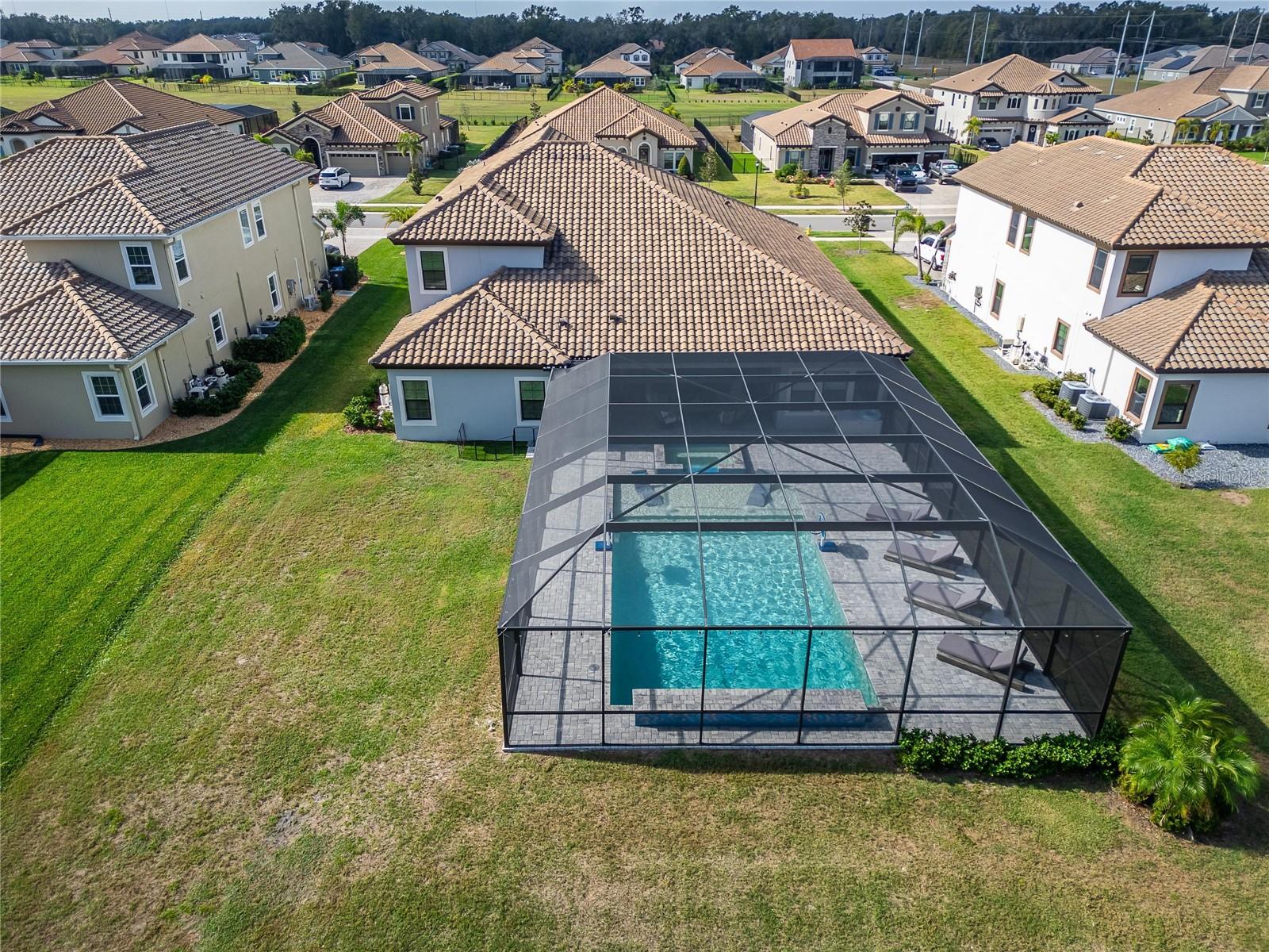 Listing photo id 73 for 10579 Meadowrun Drive