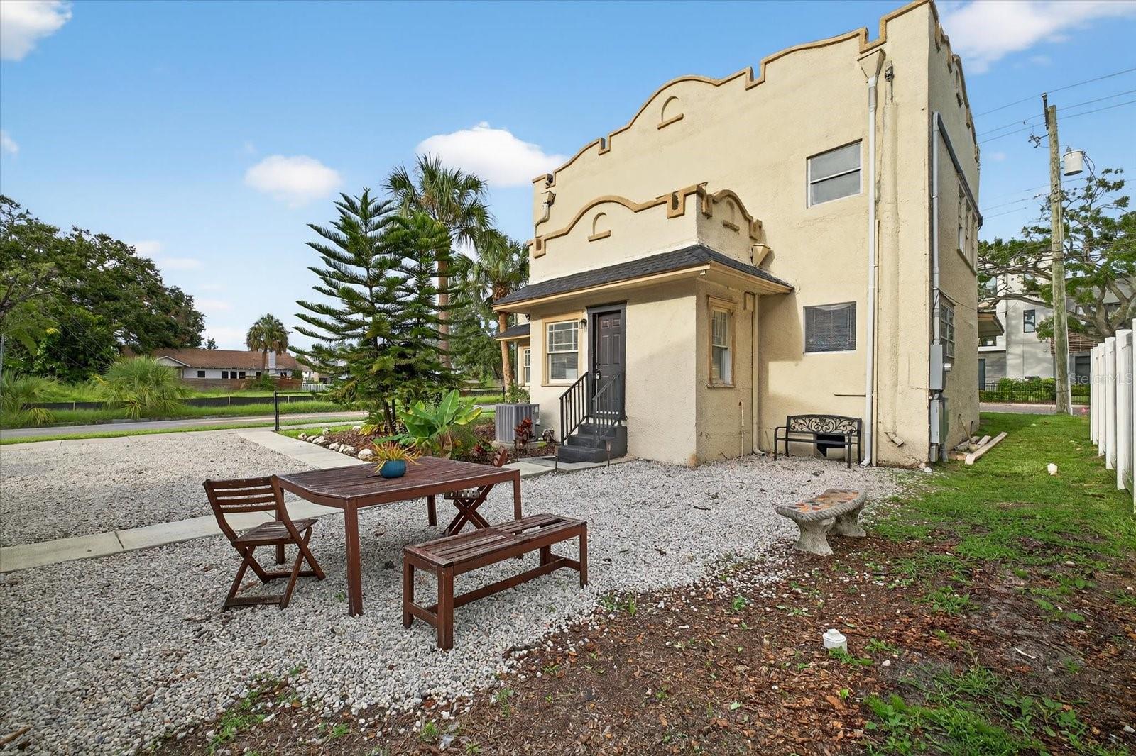 Image 32 of 32 For 2208 Boulevard