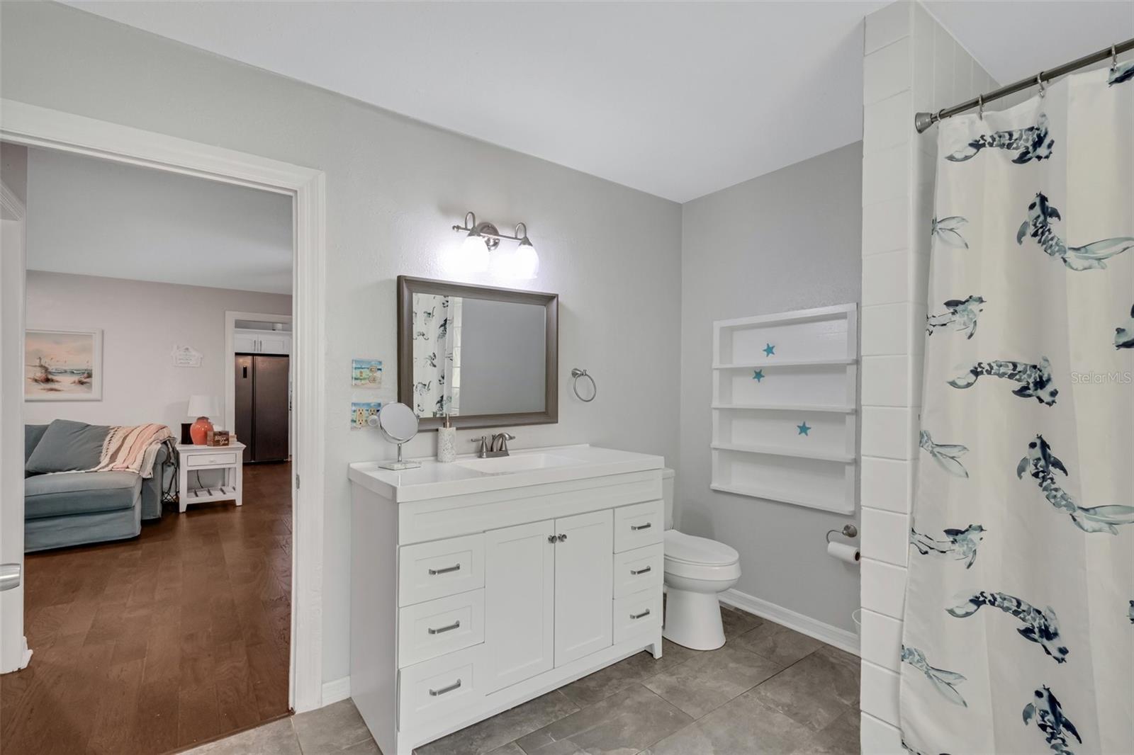 Image 25 of 51 For 1600 Loretta Avenue Nw