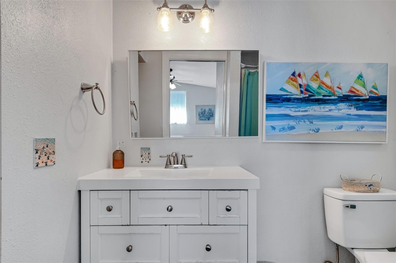 Image 31 of 51 For 1600 Loretta Avenue Nw