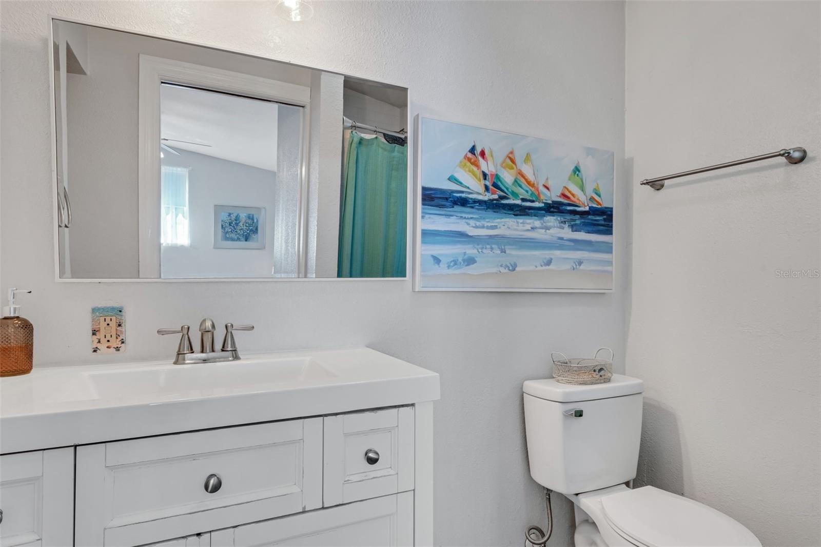 Image 32 of 51 For 1600 Loretta Avenue Nw