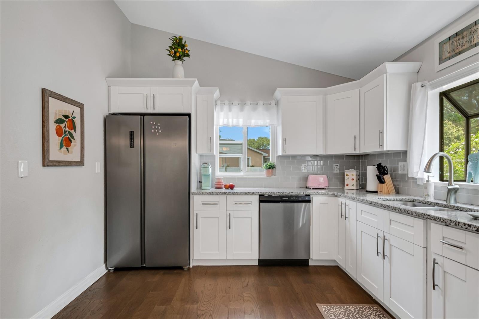 Image 40 of 51 For 1600 Loretta Avenue Nw