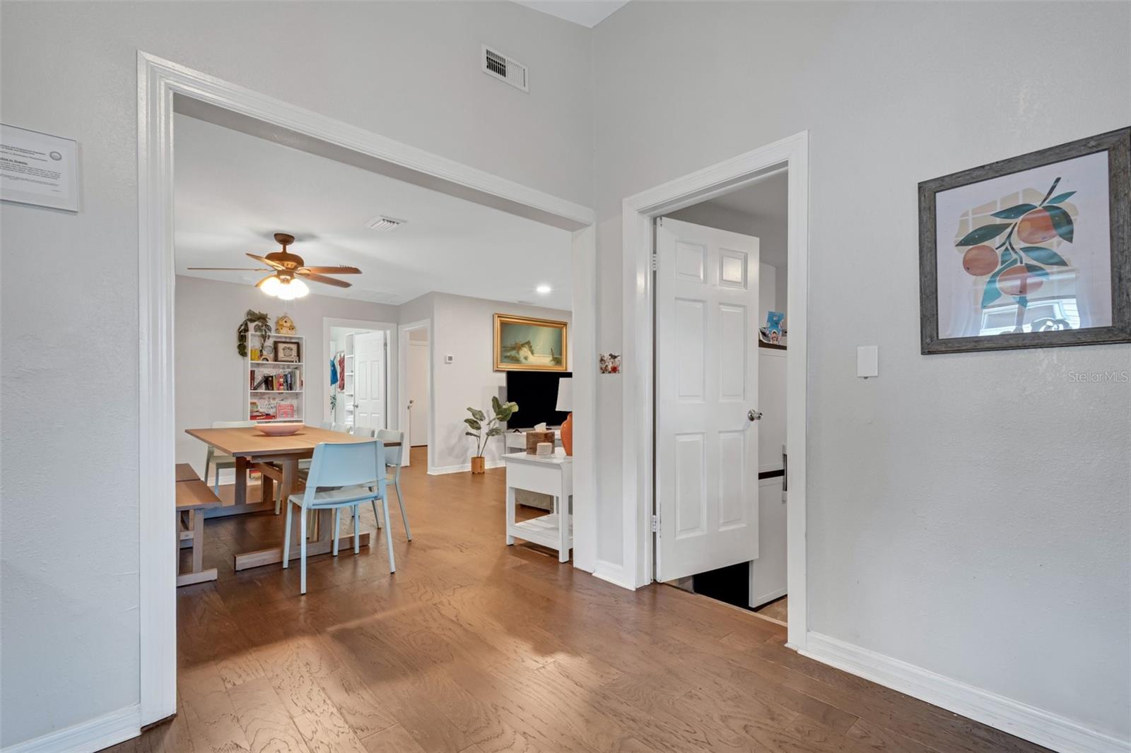 Image 43 of 51 For 1600 Loretta Avenue Nw