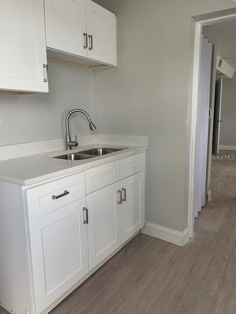 Image 10 of 11 For 4406 Paris Street D