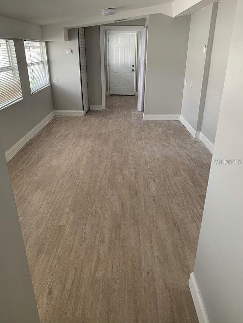 Image 8 of 11 For 4406 Paris Street D