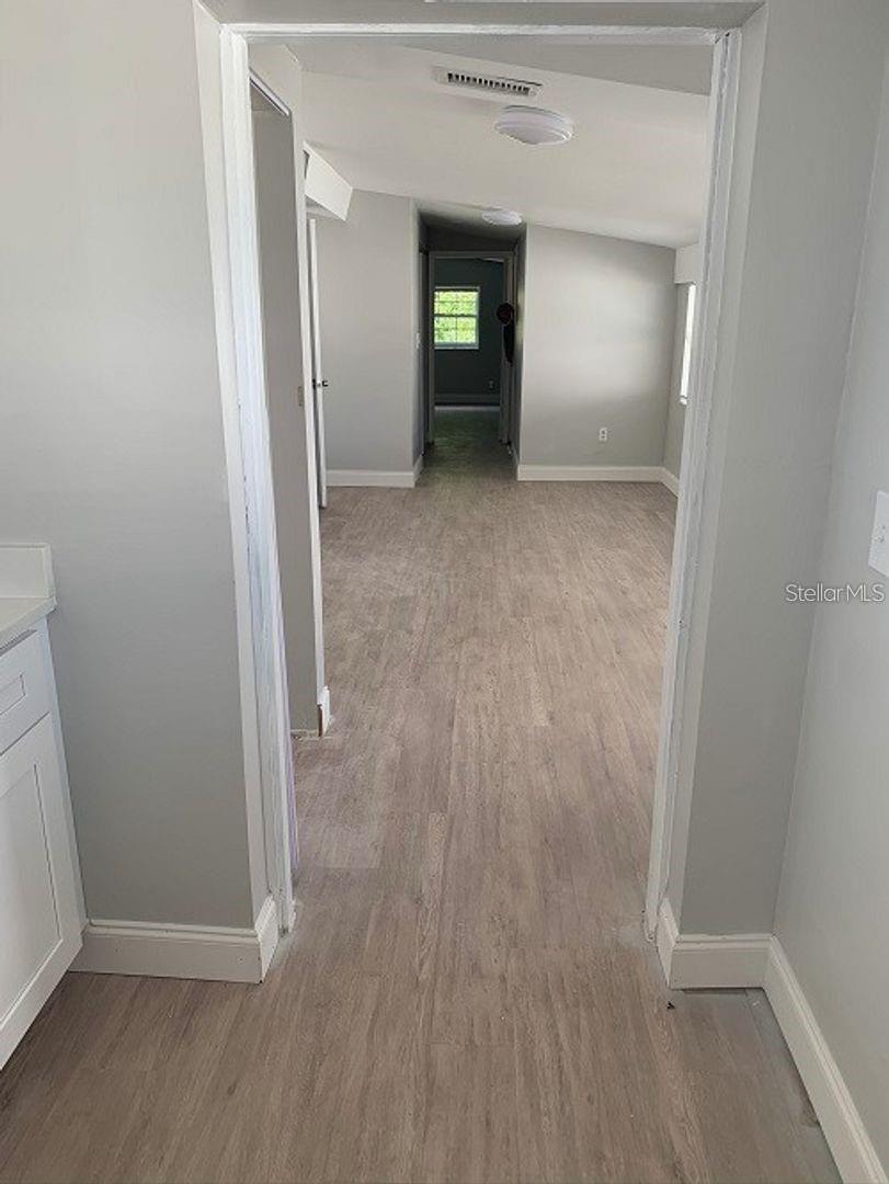 Image 9 of 11 For 4406 Paris Street D