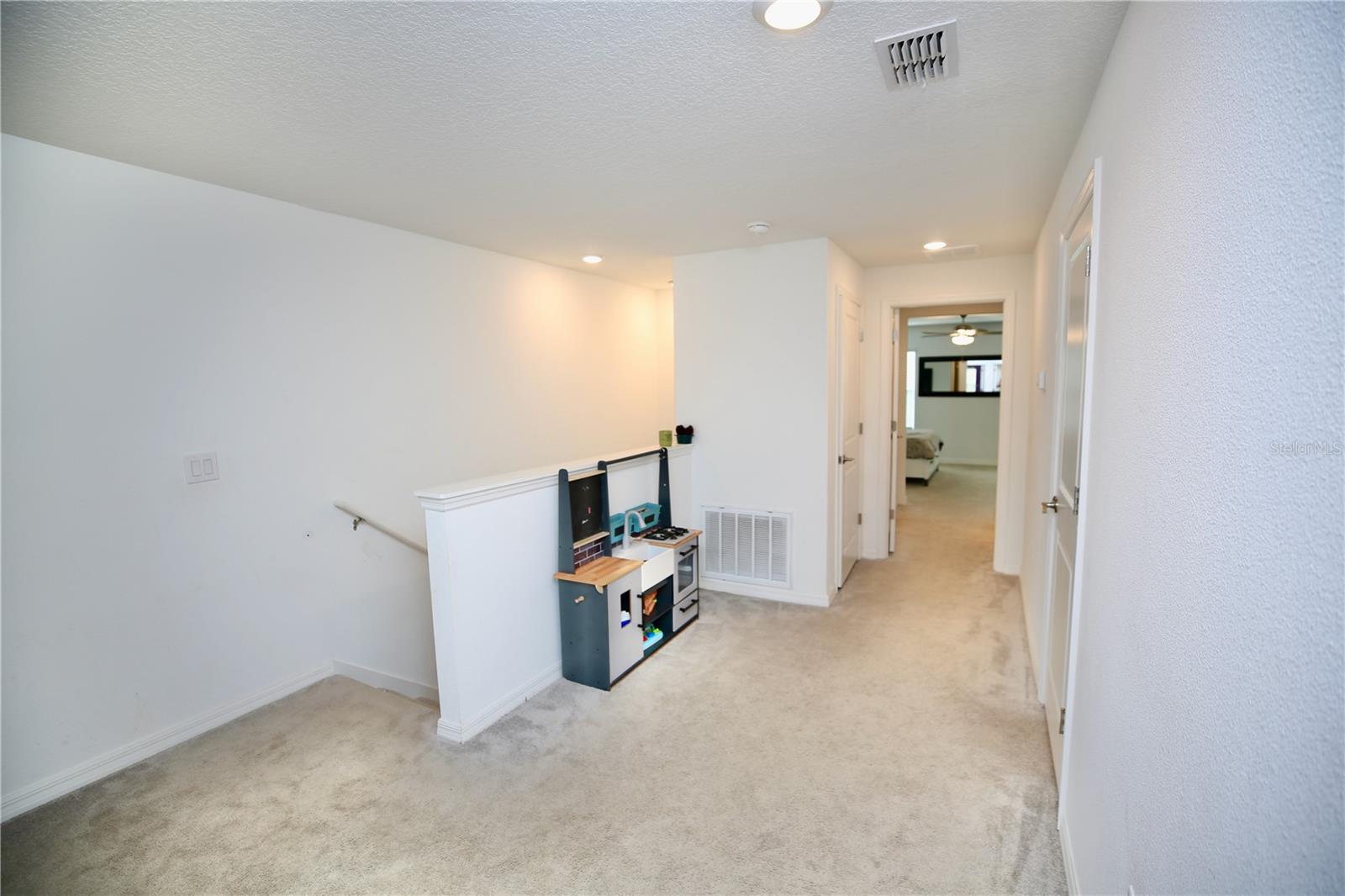 Image 24 of 69 For 17620 Nectar Flume Drive