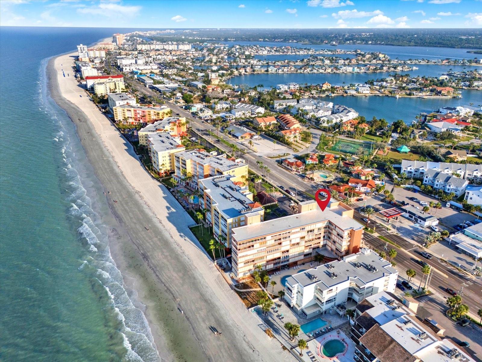 Image 21 of 23 For 16400 Gulf Boulevard 310