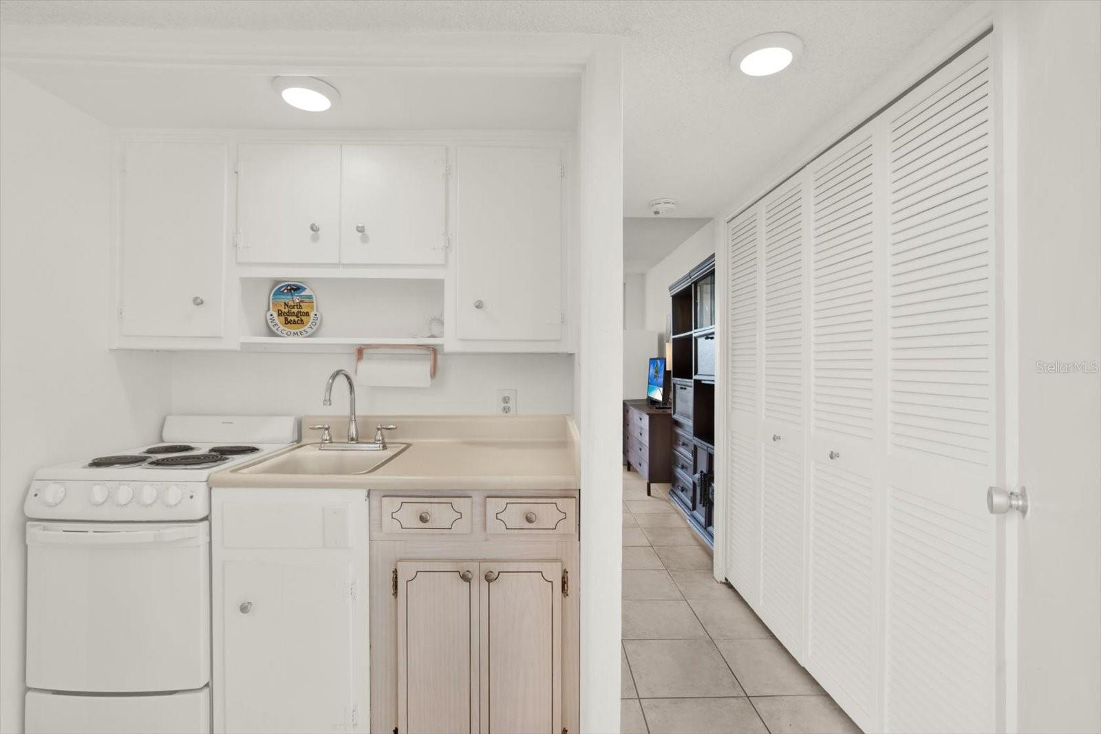 Image 8 of 23 For 16400 Gulf Boulevard 310