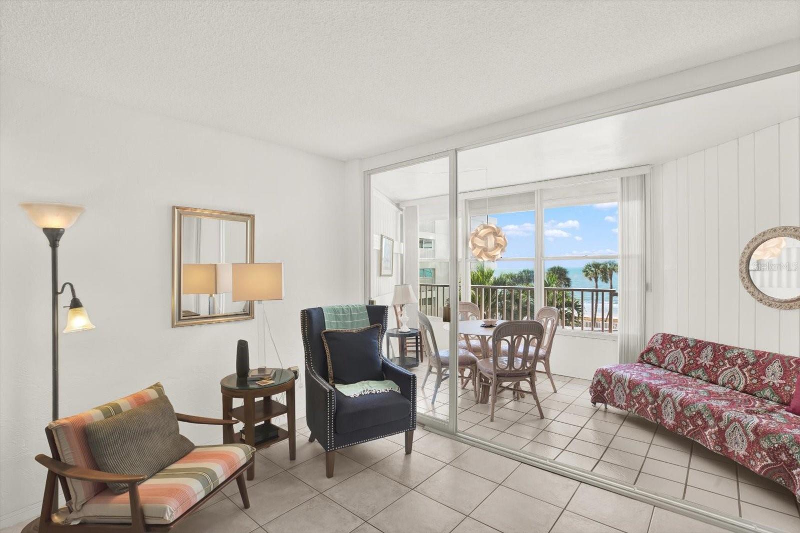 Image 9 of 23 For 16400 Gulf Boulevard 310