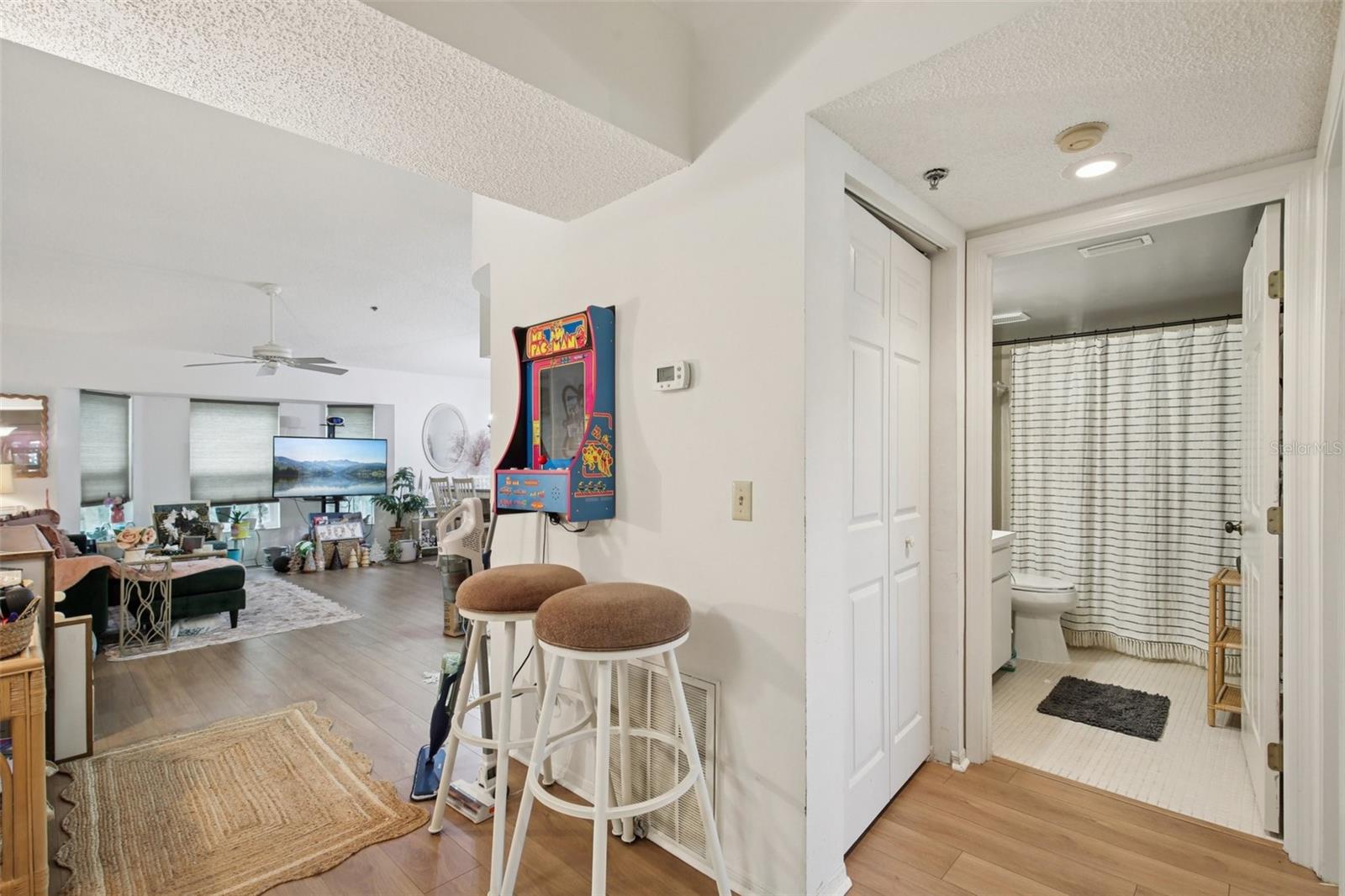 Image 5 of 25 For 2209 Utopian Drive E 317