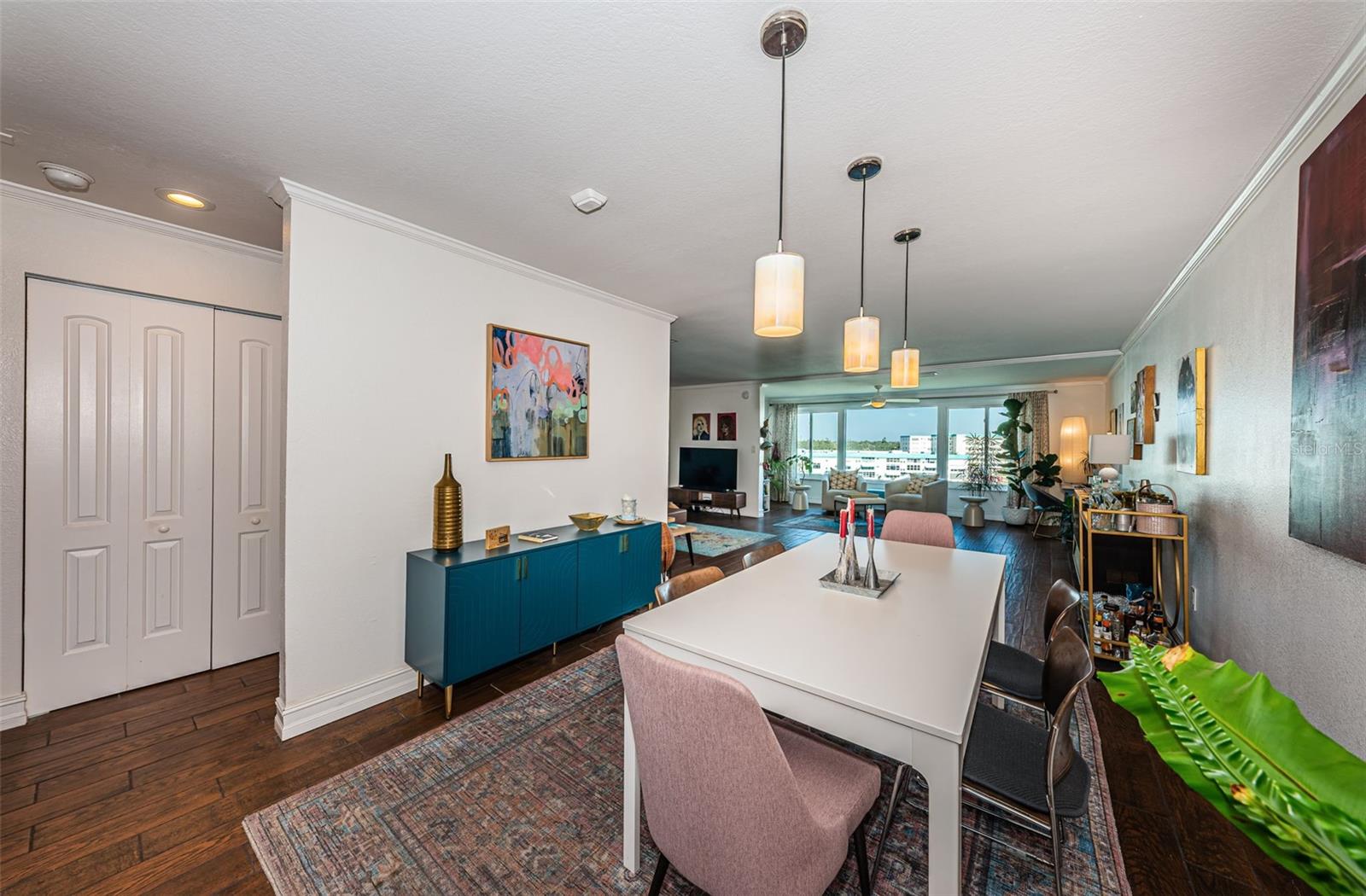 Image 14 of 99 For 5925 Shore Boulevard S 505