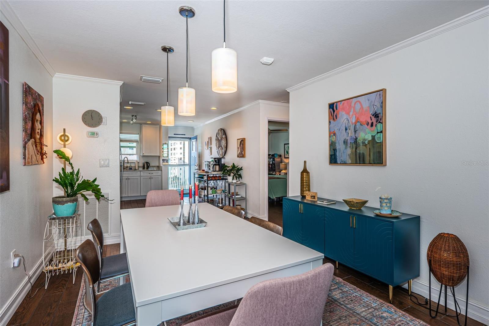 Image 15 of 99 For 5925 Shore Boulevard S 505