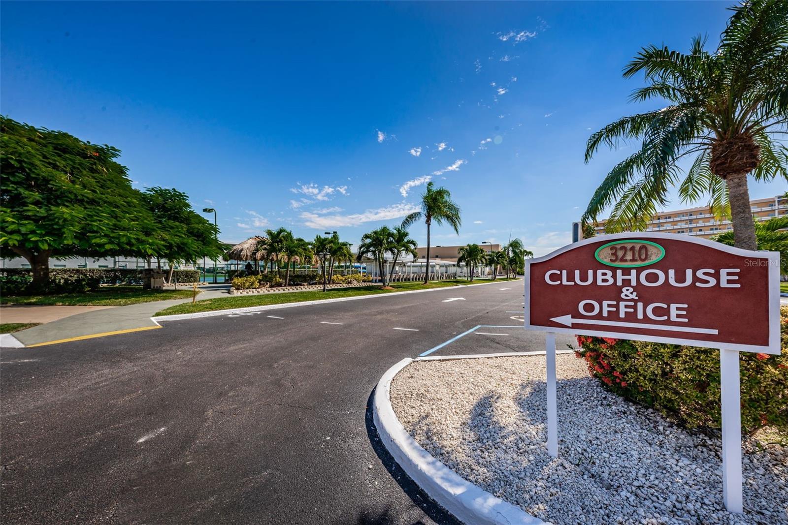 Image 49 of 99 For 5925 Shore Boulevard S 505