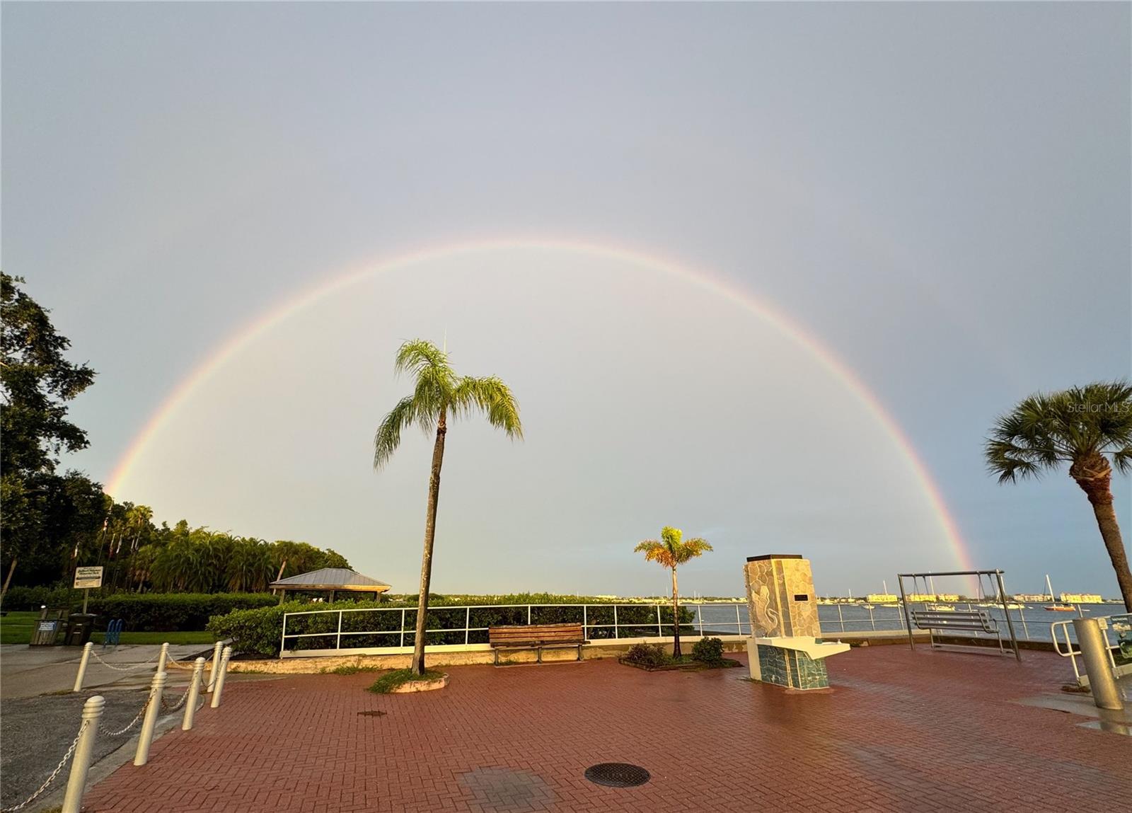 Image 83 of 99 For 5925 Shore Boulevard S 505