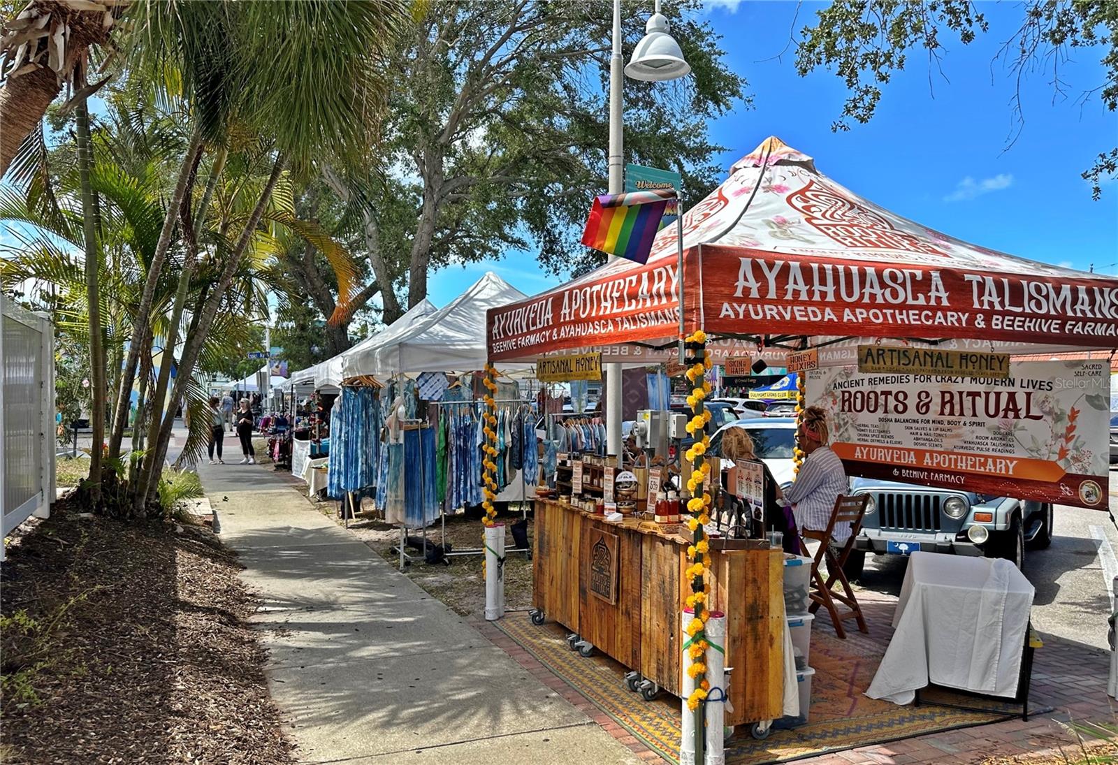 Image 89 of 99 For 5925 Shore Boulevard S 505