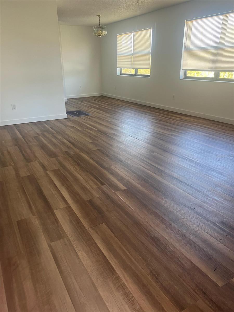 Image 11 of 12 For 1626 49th Street S