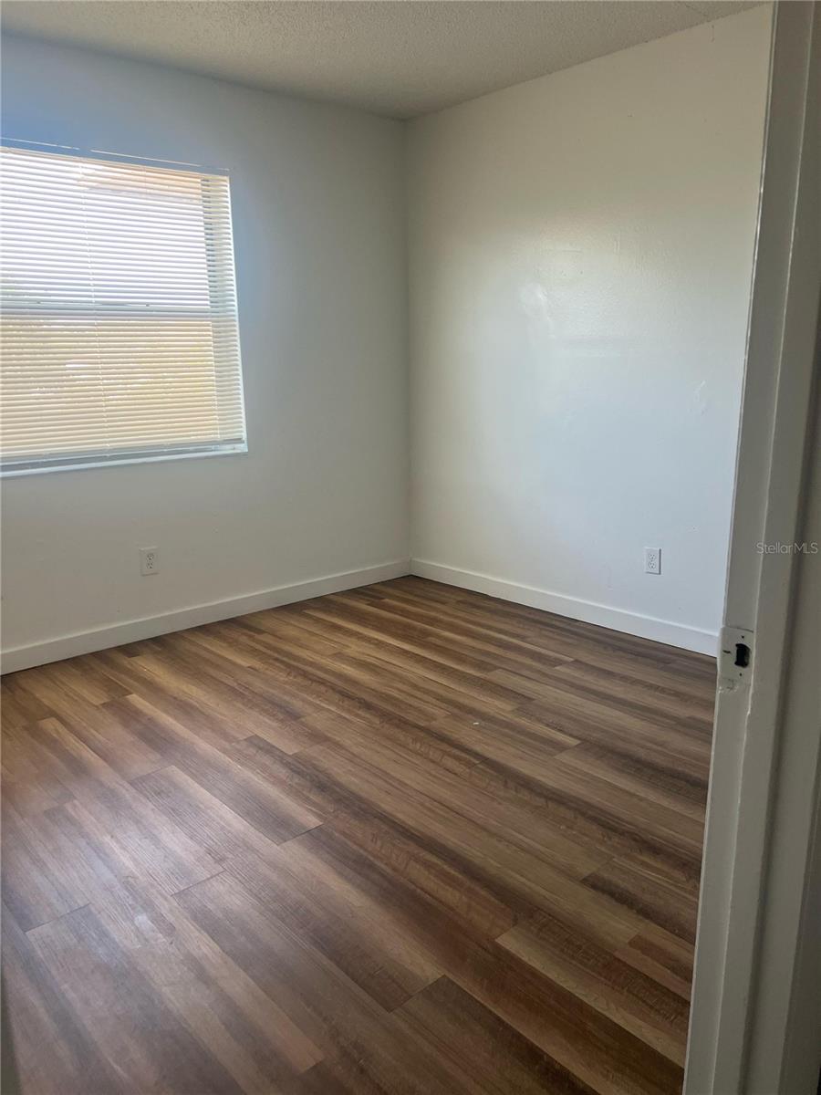 Image 12 of 12 For 1626 49th Street S