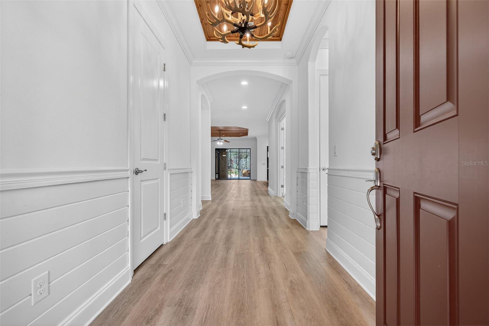 Image 2 of 53 For 9914 Craftsman Park Way