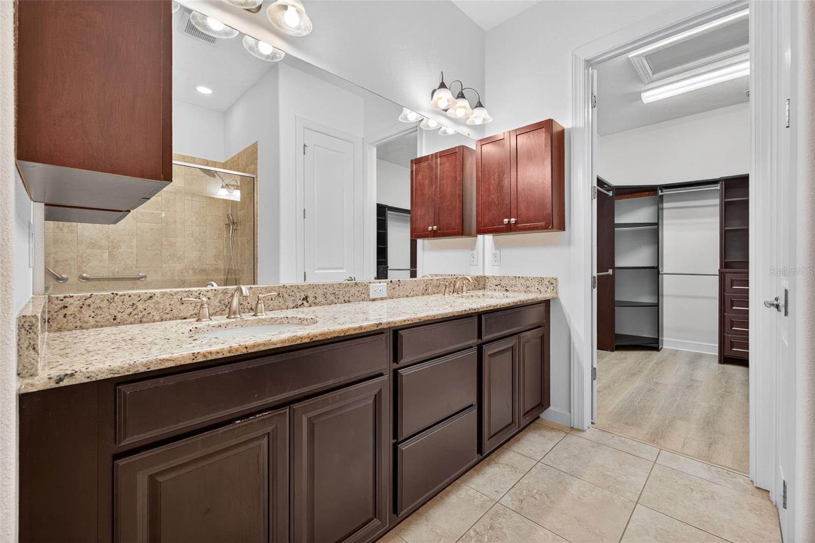 Image 21 of 53 For 9914 Craftsman Park Way