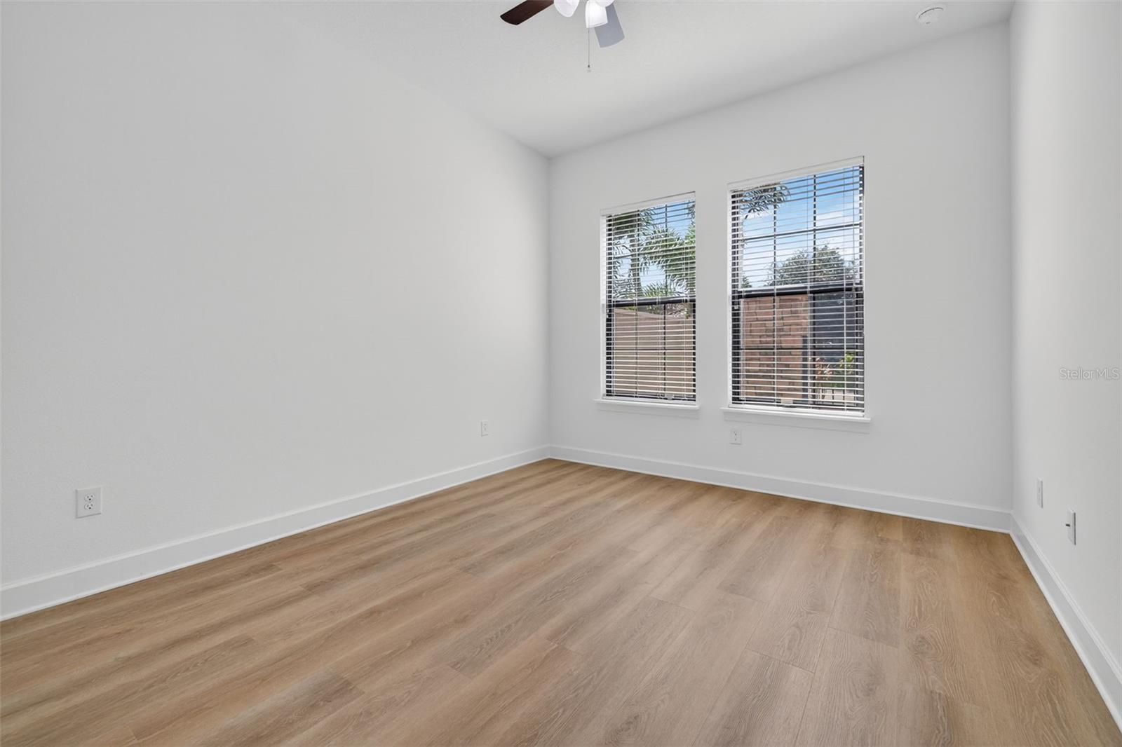 Image 27 of 53 For 9914 Craftsman Park Way