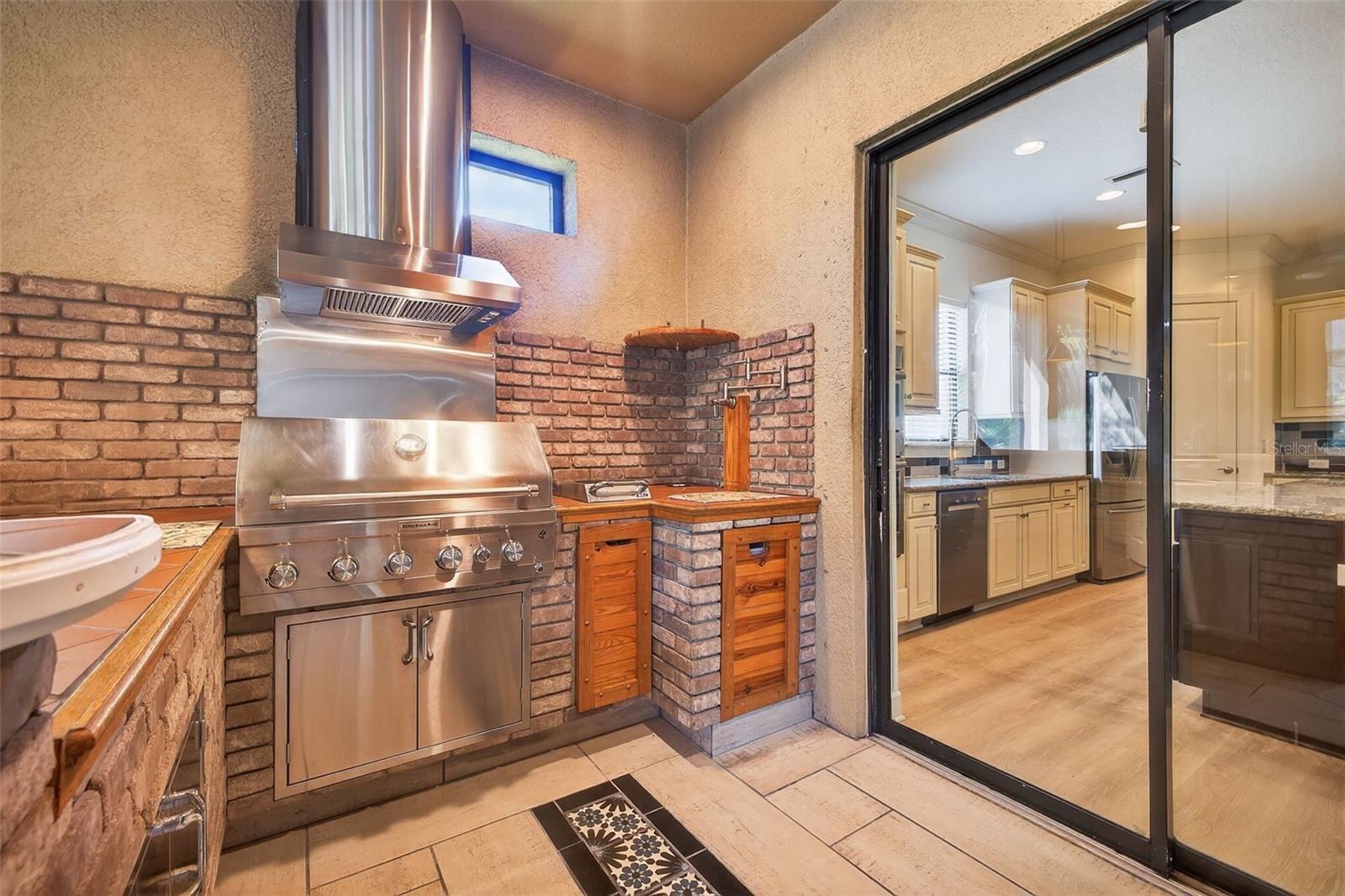 Image 33 of 53 For 9914 Craftsman Park Way