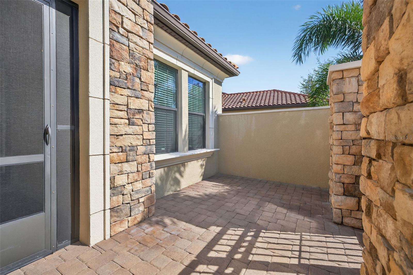 Image 43 of 53 For 9914 Craftsman Park Way