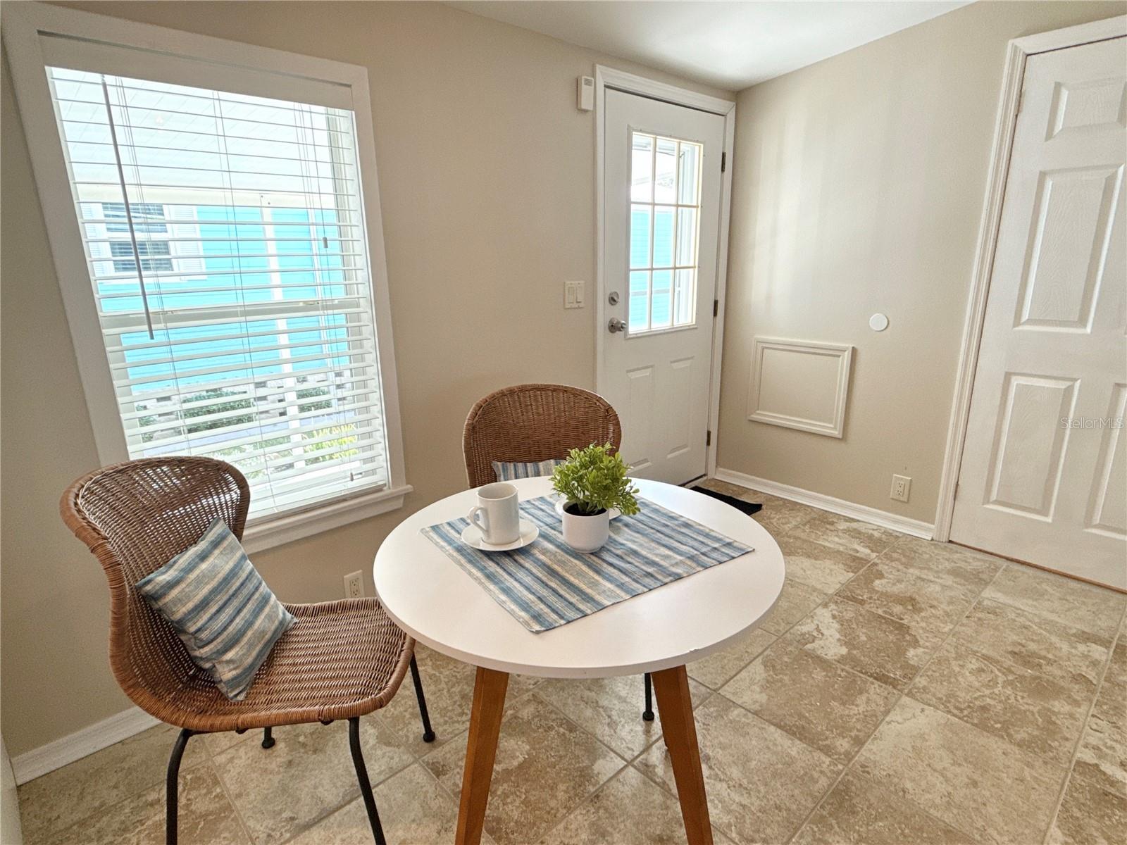 Image 10 of 27 For 7107 Mount Essex Drive Ne 520