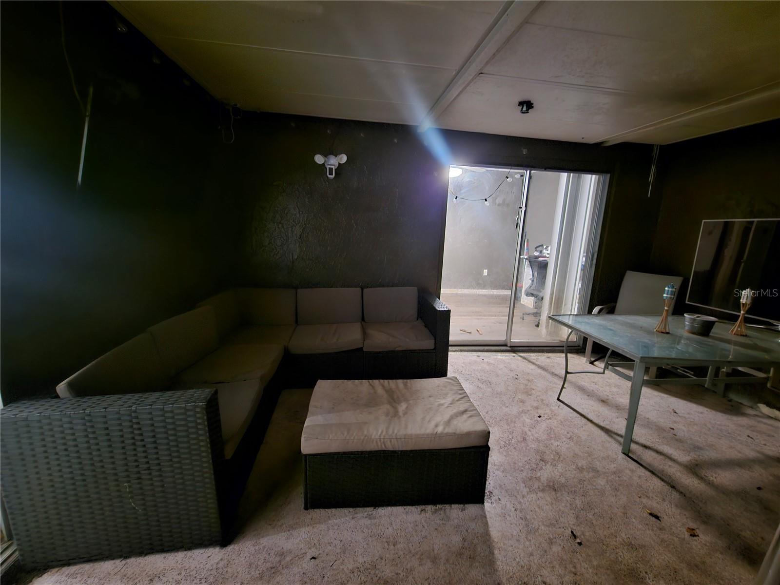 Listing photo id 22 for 12632 Buckhorn Drive