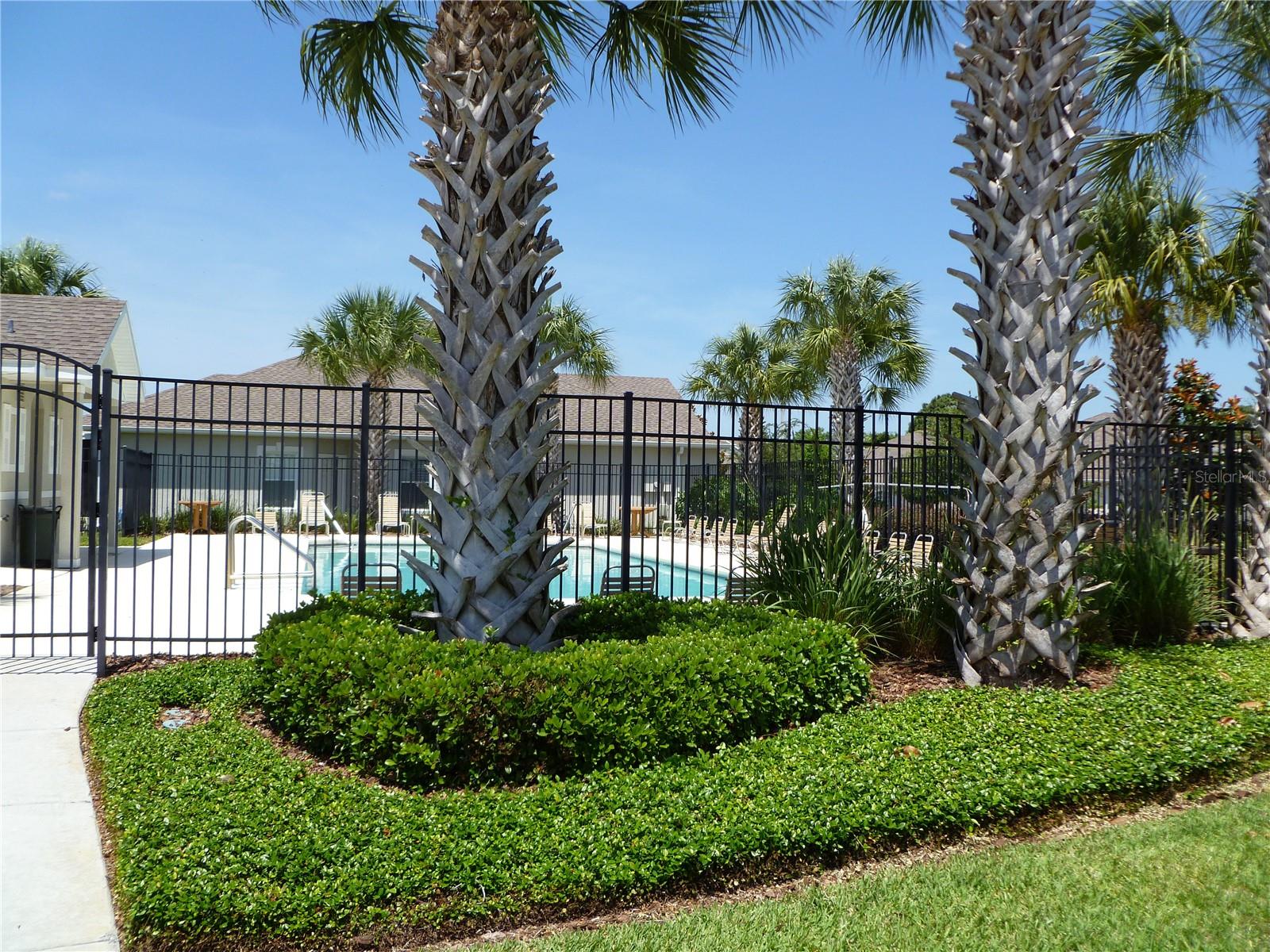 Image 6 of 7 For 6933 Surrey Hill Place