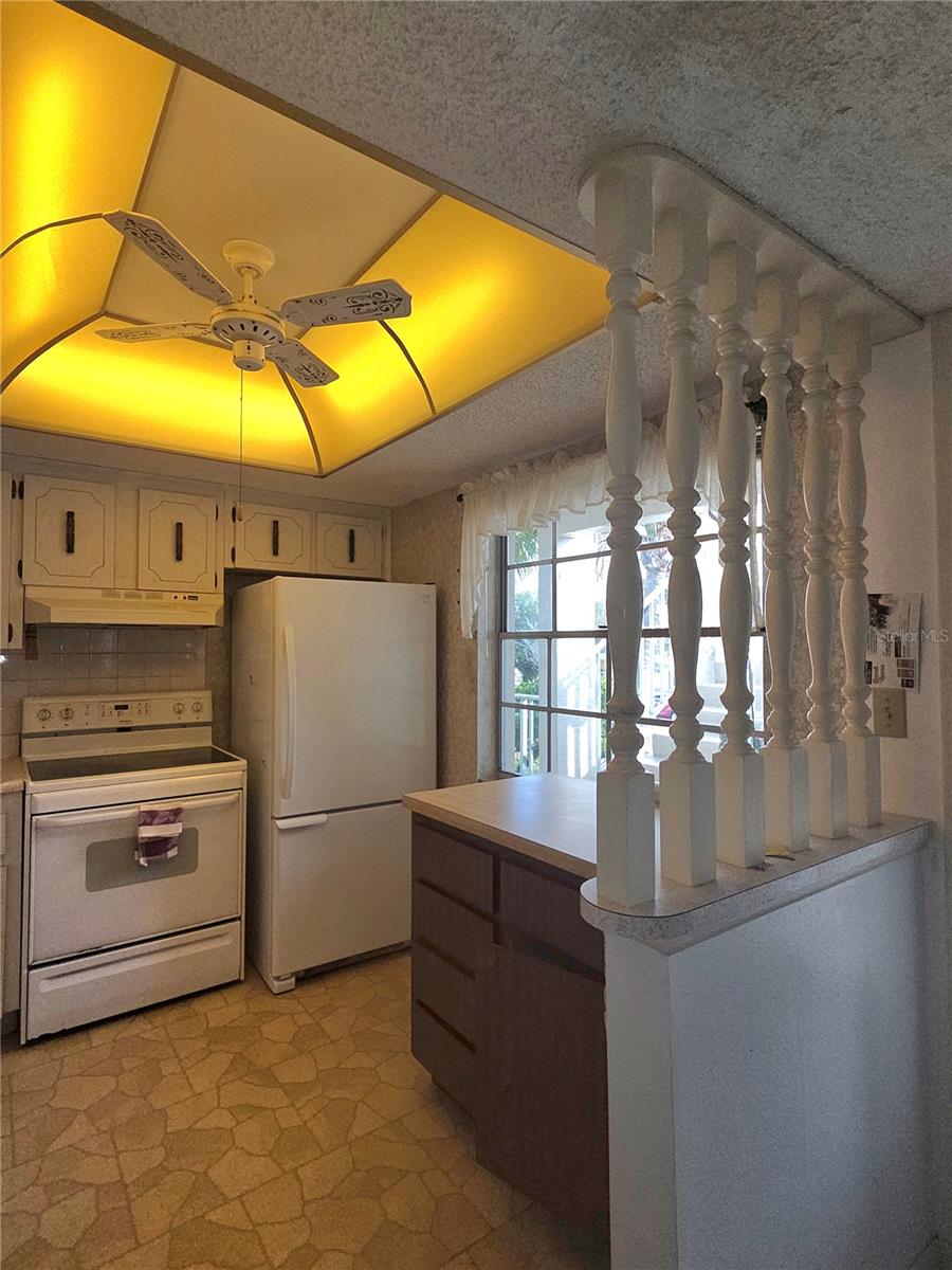 Image 6 of 50 For 960 Virginia Street 201