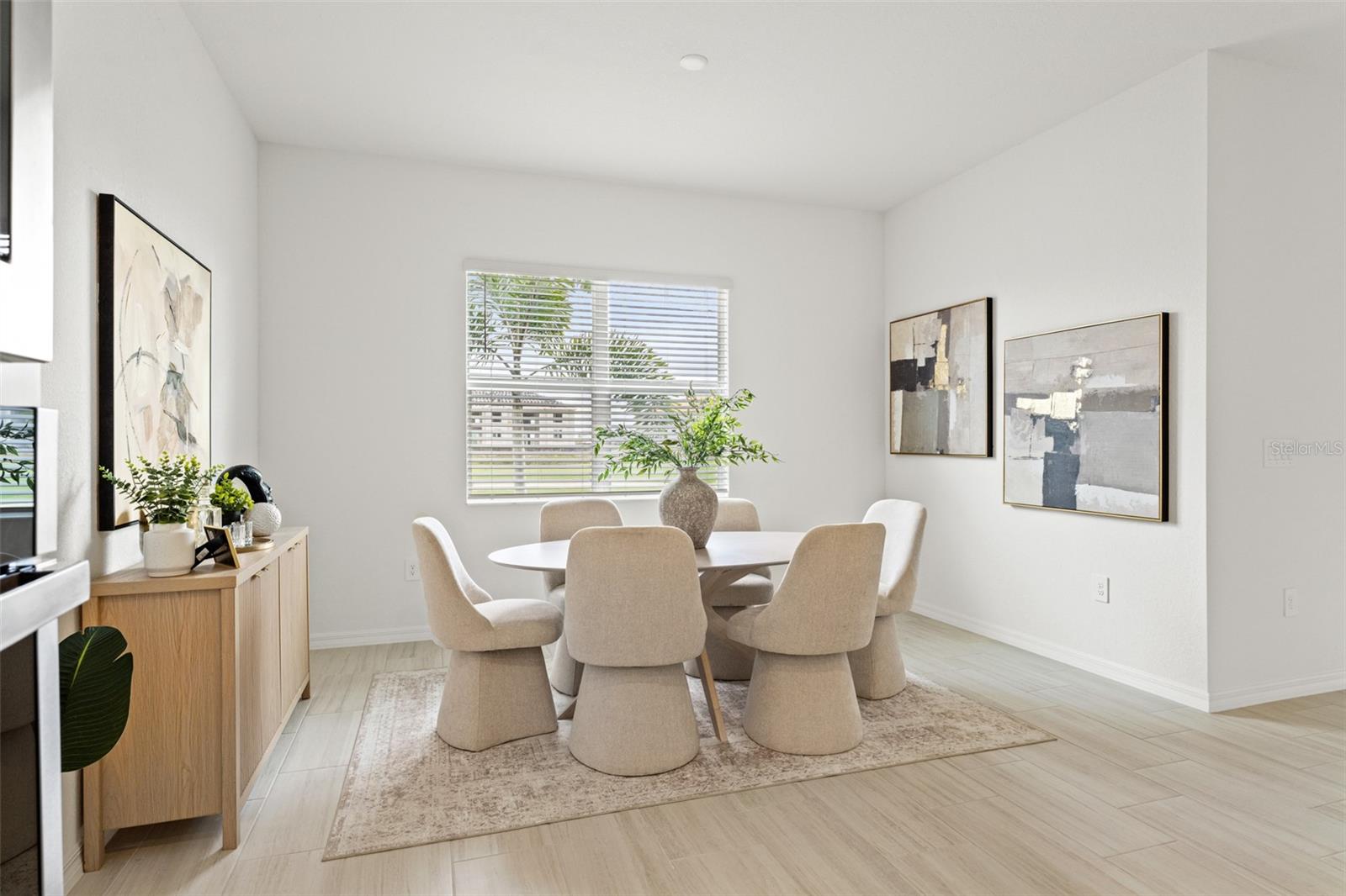 Image 16 of 43 For 5535 Lightning Whelk Lane