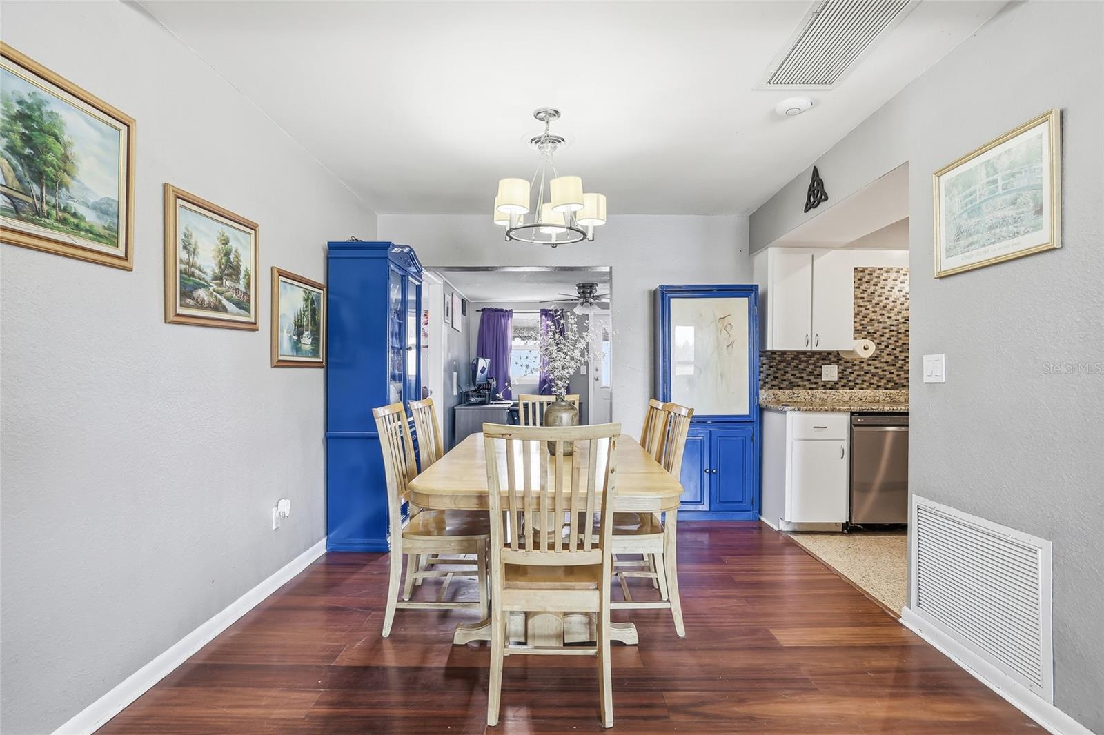 Image 12 of 64 For 711 San Salvador Drive