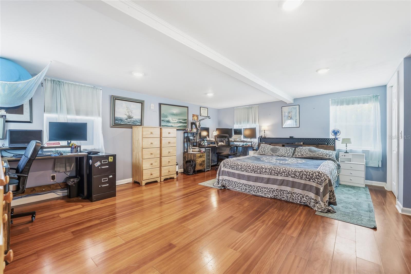 Image 19 of 64 For 711 San Salvador Drive