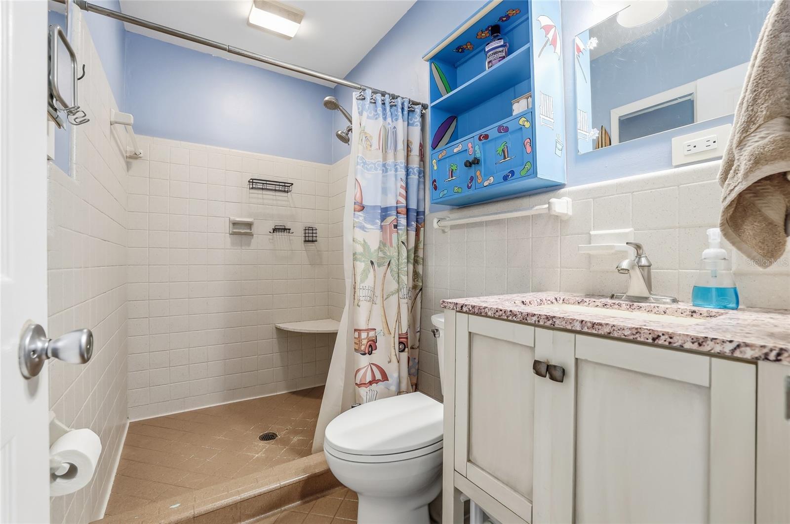 Image 22 of 64 For 711 San Salvador Drive