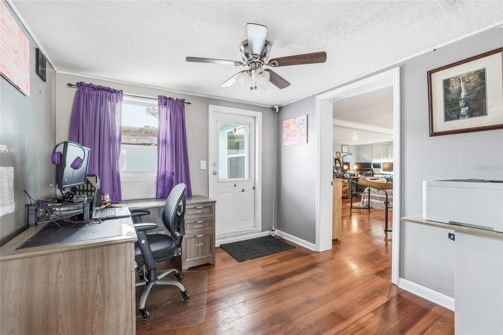 Image 24 of 64 For 711 San Salvador Drive