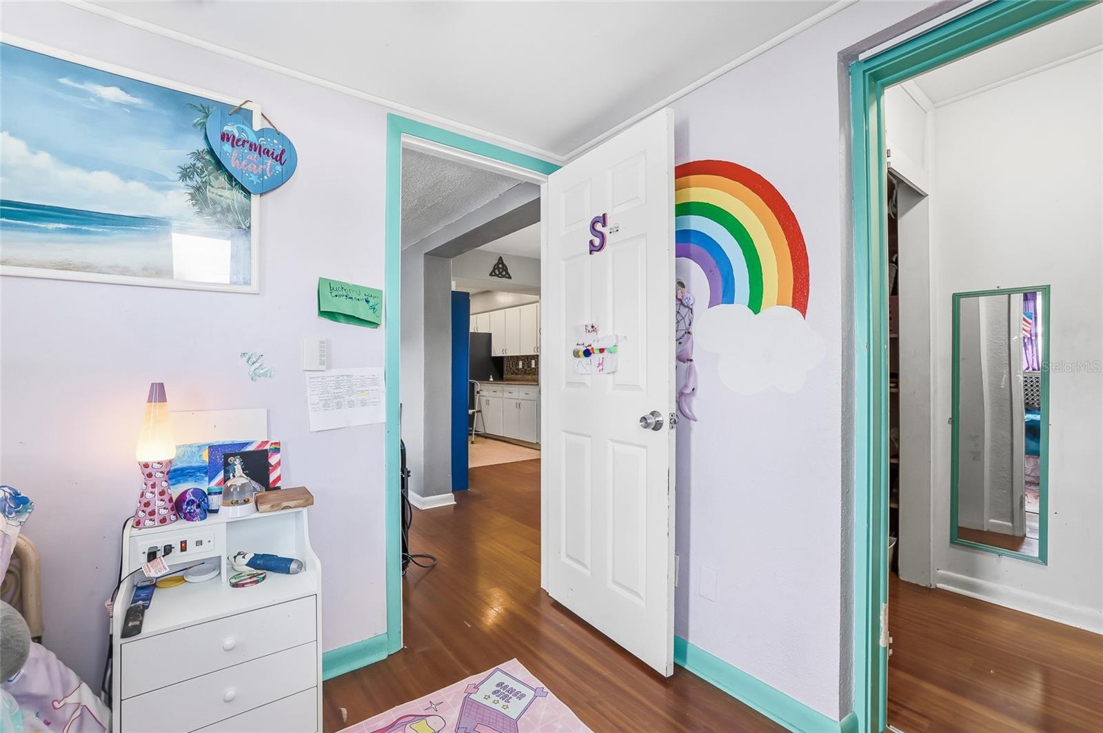 Image 34 of 64 For 711 San Salvador Drive