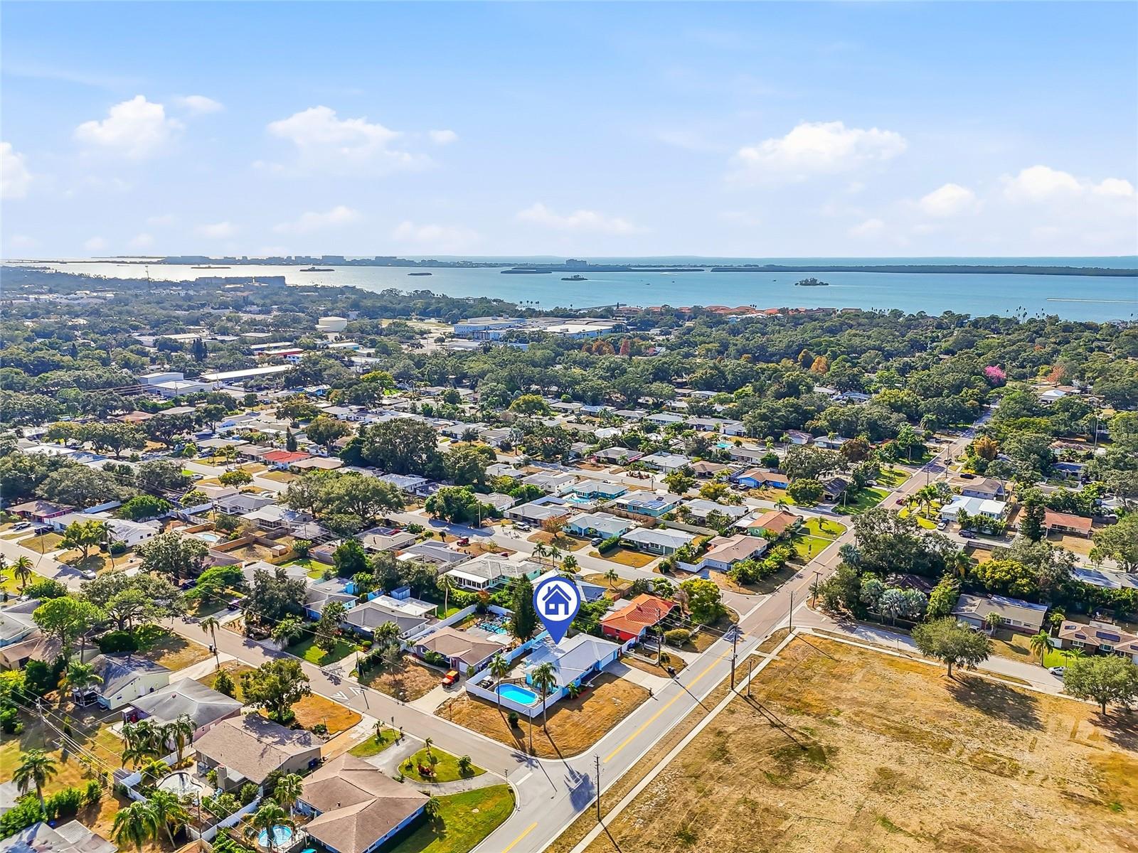 Image 52 of 64 For 711 San Salvador Drive