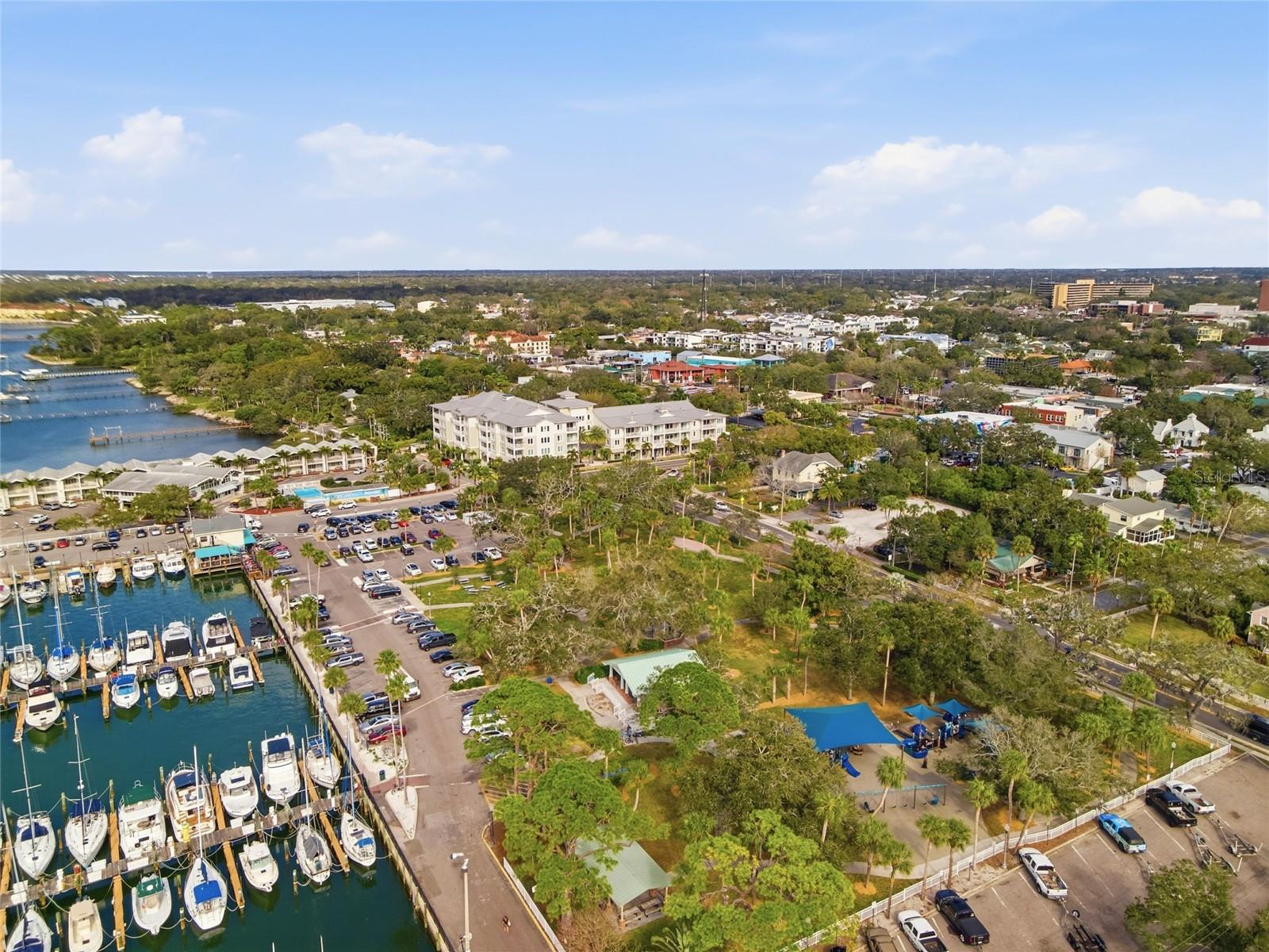 Image 60 of 64 For 711 San Salvador Drive