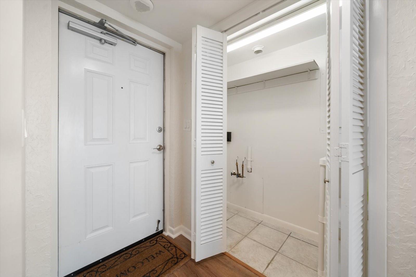 Image 27 of 38 For 5200 Brittany Drive S 1503