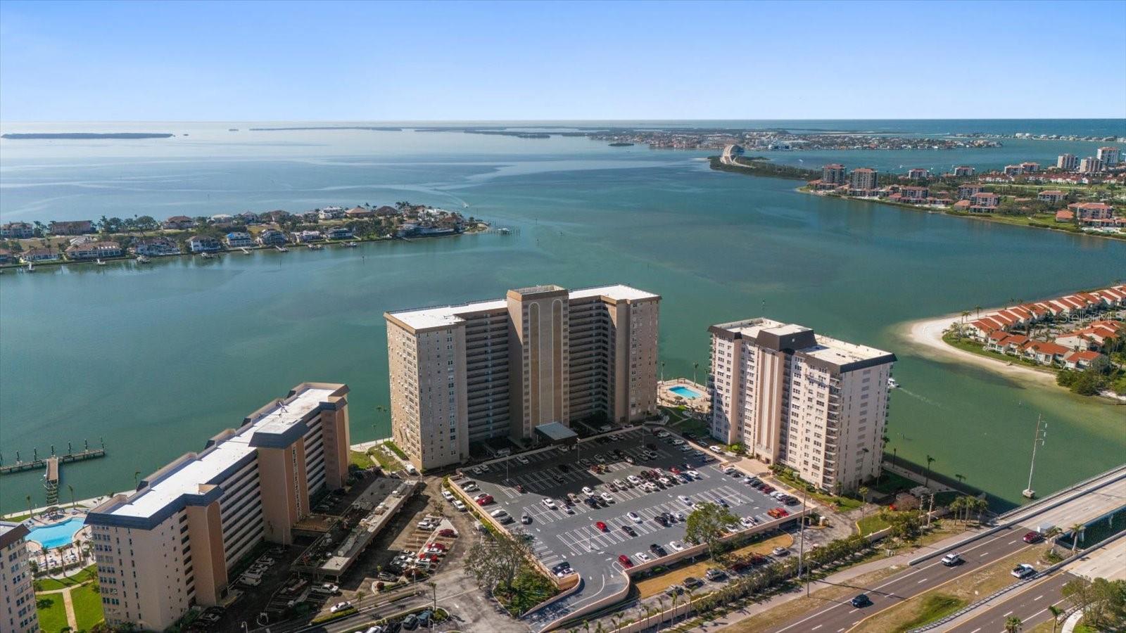 Image 3 of 38 For 5200 Brittany Drive S 1503