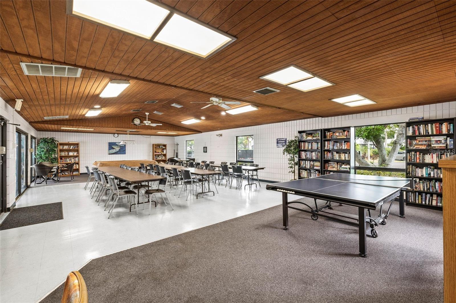 Image 10 of 37 For 2579 Countryside Boulevard 203