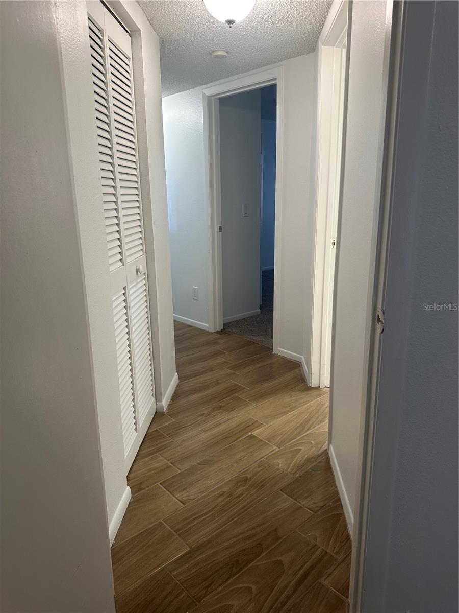 Image 19 of 35 For 1550 Belcher Road 412